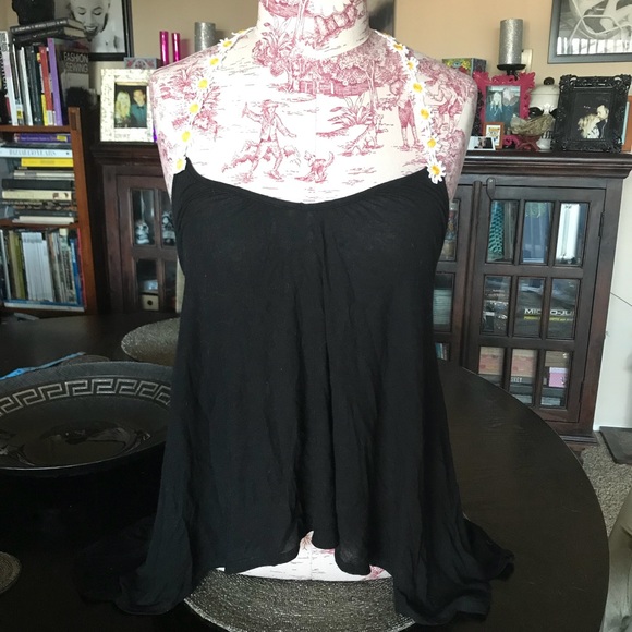 Pins and Needles Daisy Chain Racerback Tank - Picture 4 of 8